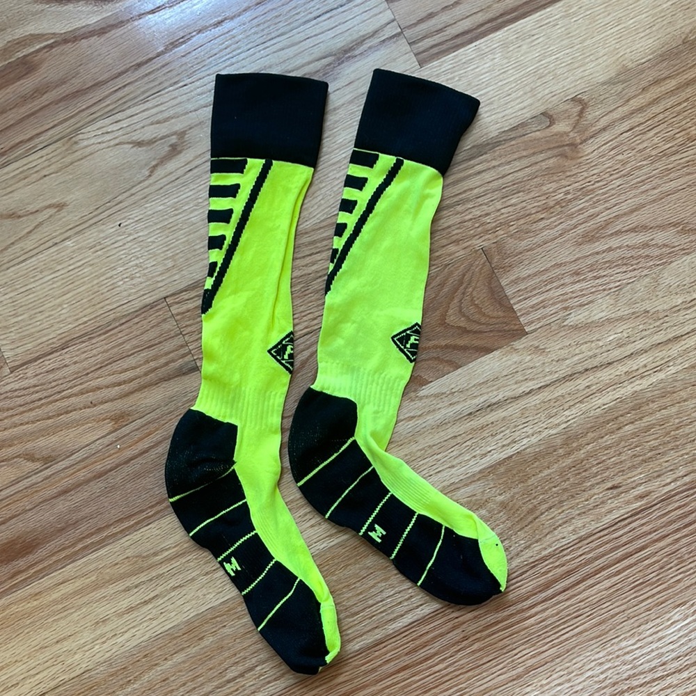 Boys Franklin Sports Yellow Soccer Socks Size M
